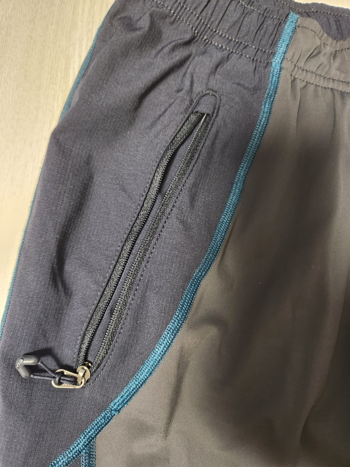 새상품급) 아이더 냉감 스판 클라이밍 등산 팬츠 사이즈96

여러 중고사 상품이미지5