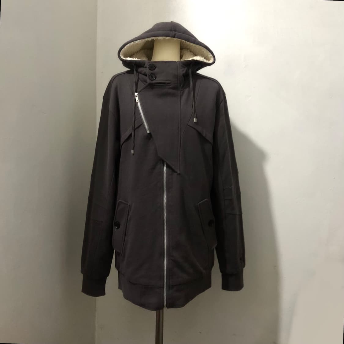 jack&jill 챠콜 그레이 지퍼 절개 버튼 포인트 후드 집업 상품이미지1