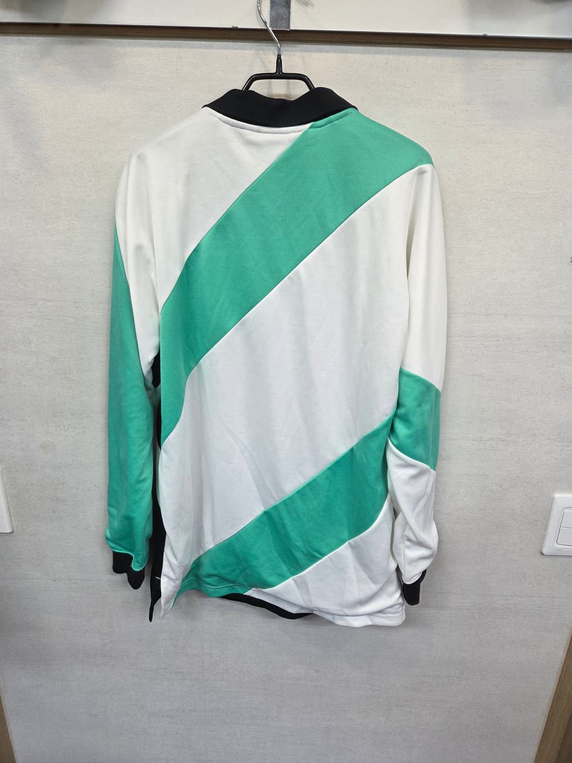 아디다스 eqt 18 롱슬리브 카라긴팔 xl 상품이미지2