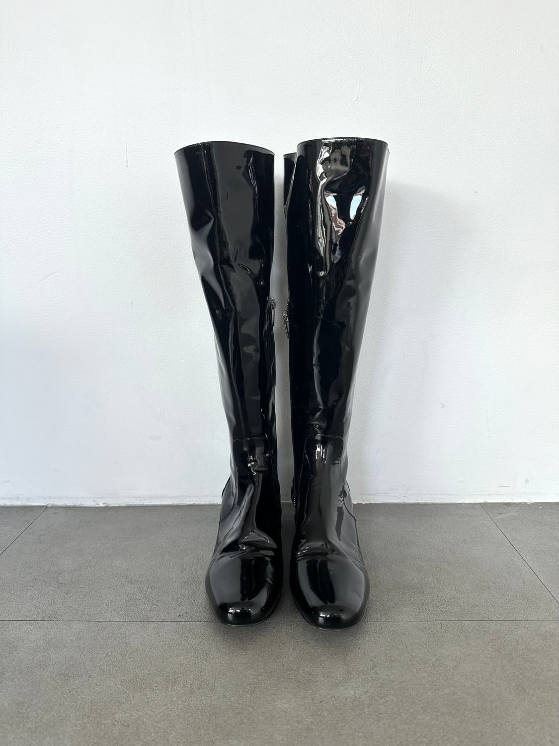 생로랑 에디슬리먼 페이던트 레더 런웨이 롱부츠 상품이미지5