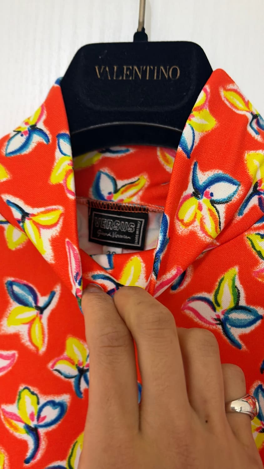 베르사체 베르수스 티셔츠 44,55 정품  상품이미지2