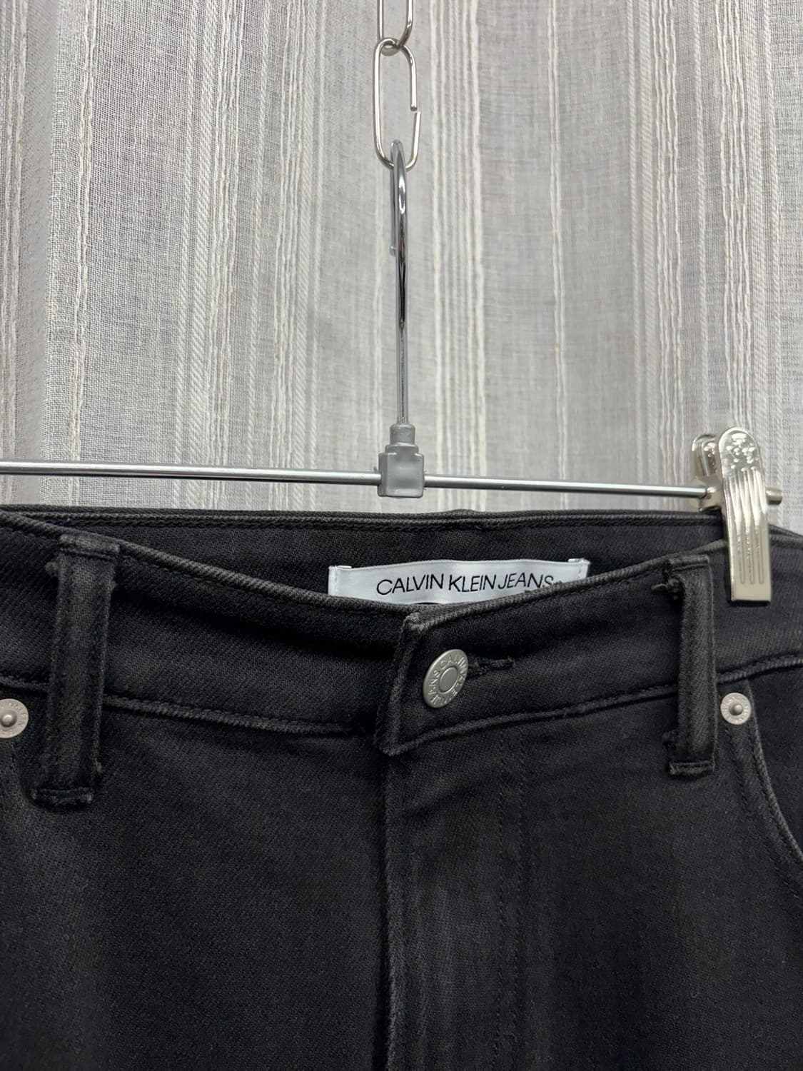 캘빈클라인 CKJ027 블랙 클래식 데님 팬츠 상품이미지5