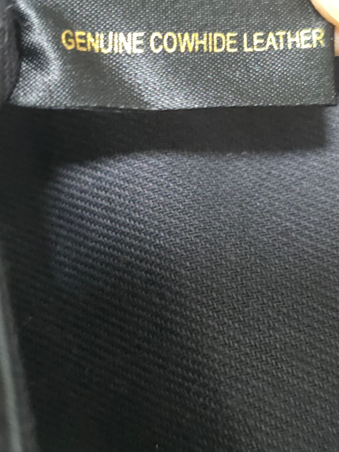 아이그너 Etienne Aigner 소가죽 블랙 숄더백 상품이미지9