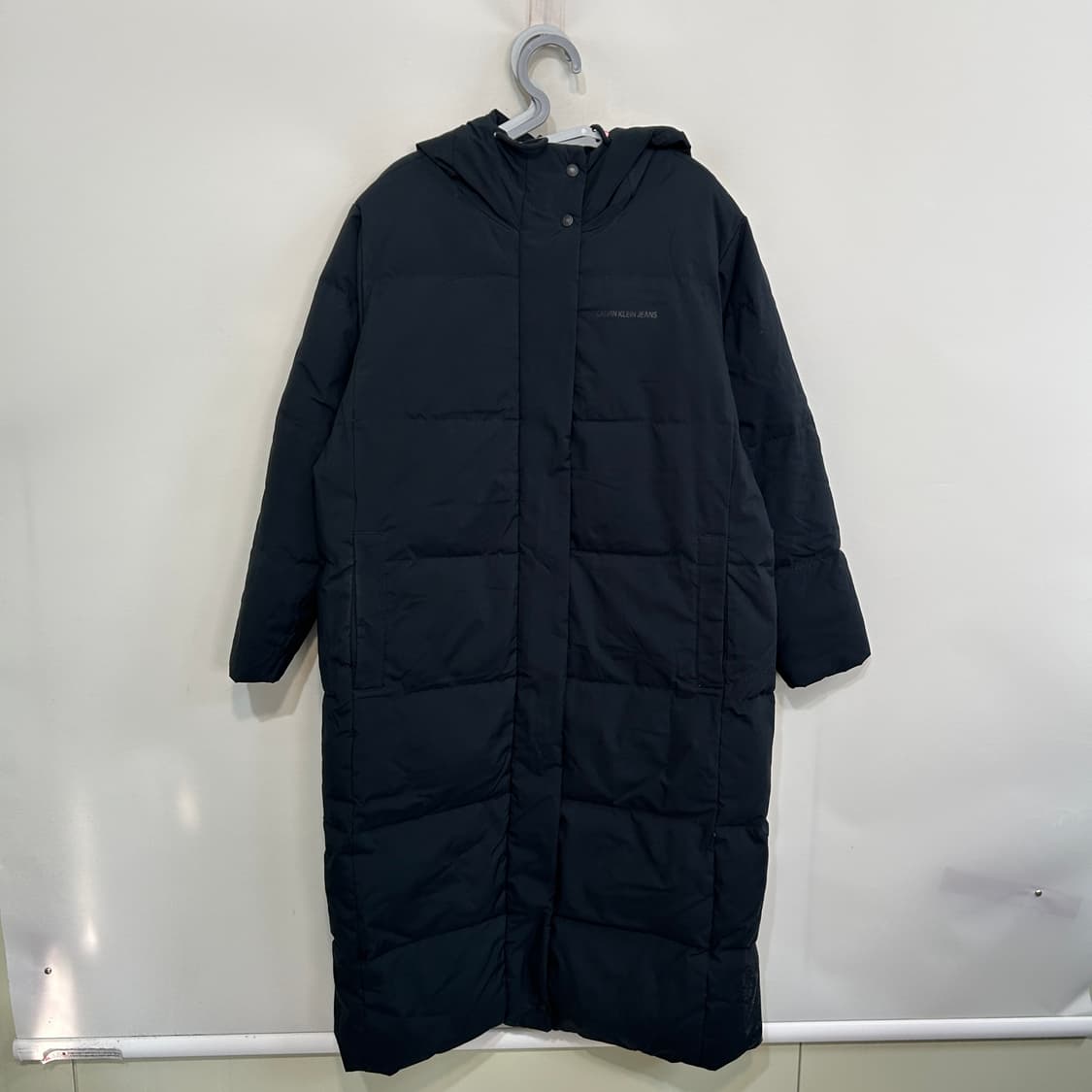 켈빈클라인 여성 다운 롱패딩 오버핏 상품이미지1