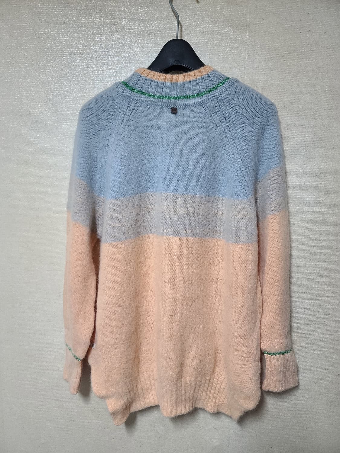 써스데이아일랜드 그라데이션 풀오버 니트 상품이미지4