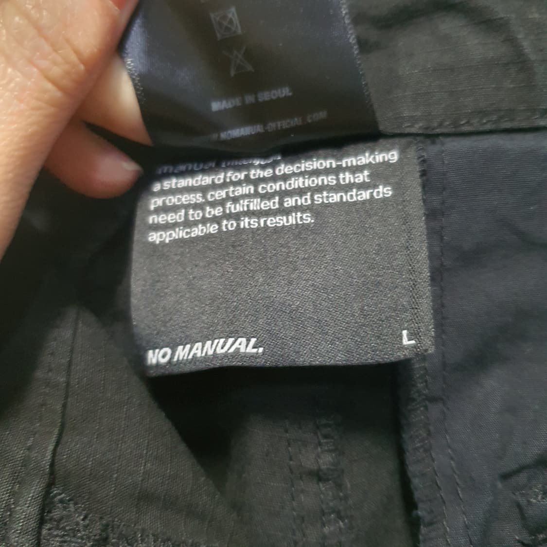 노매뉴얼 남성 블랙 카고 바지  상품이미지5