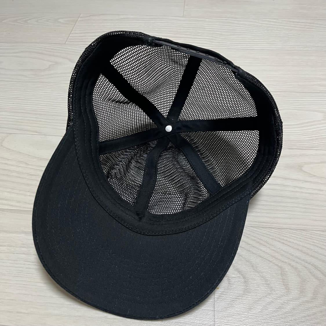 [FREE] BRCM 빅락캔디마운틴니어링 메쉬캡 블랙 상품이미지3