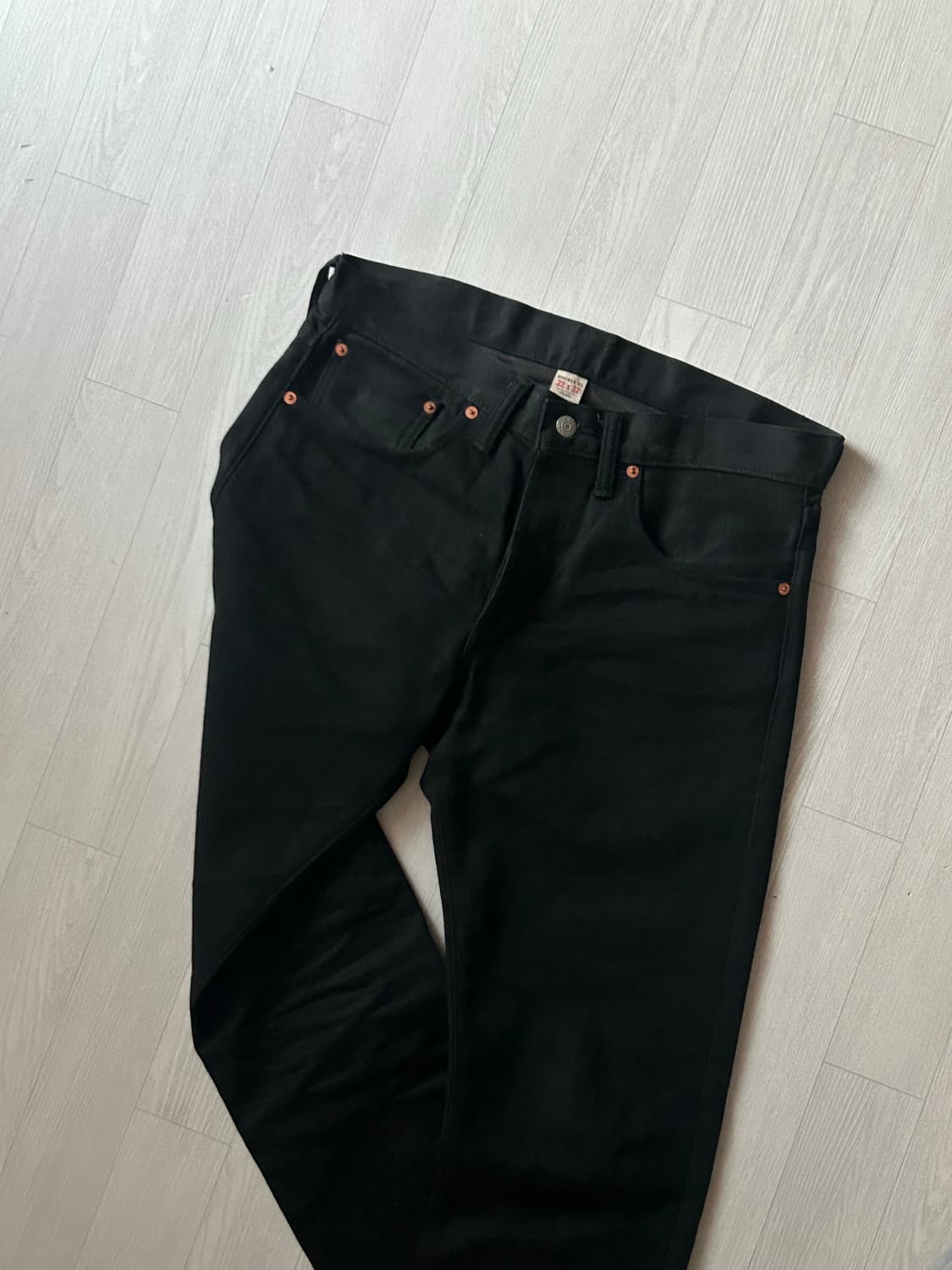 더블알엘 슬림핏 블랙 온 블랙 셀비지 상품이미지2