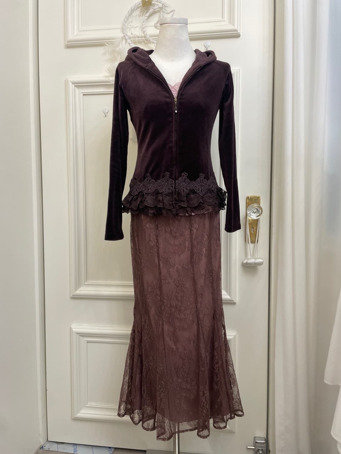 LEST ROSE lace trim velvet fairy hoodie- 상품이미지2