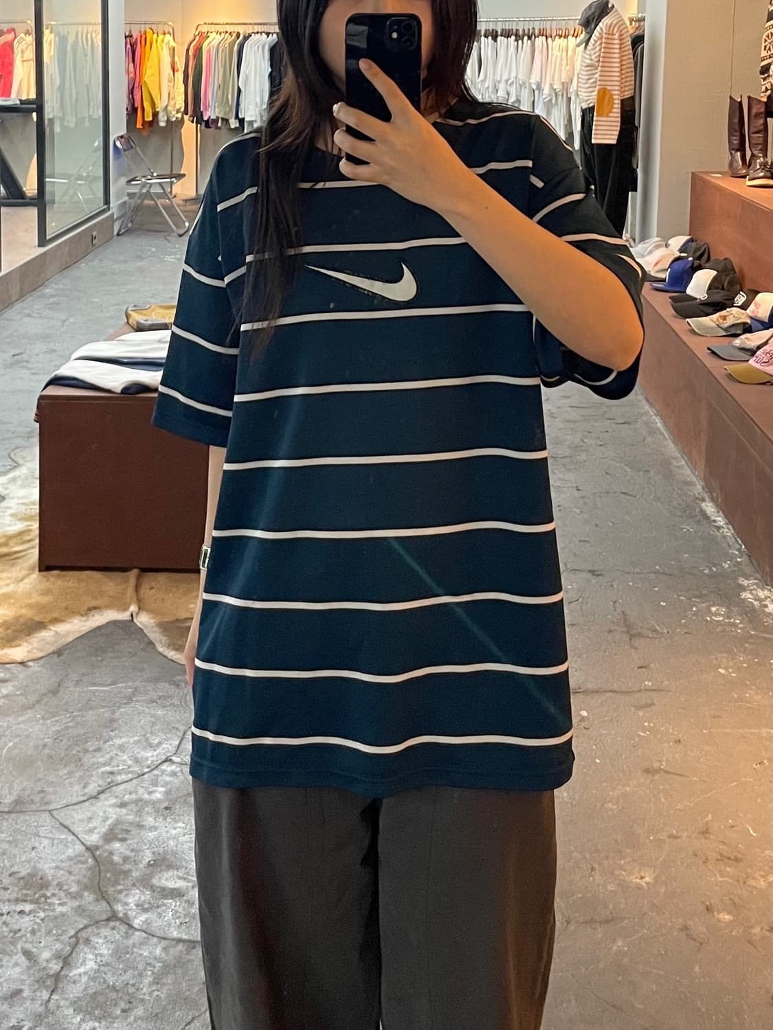 나이키 올드스쿨 스우시 스트라이프 반팔 H421 상품이미지1