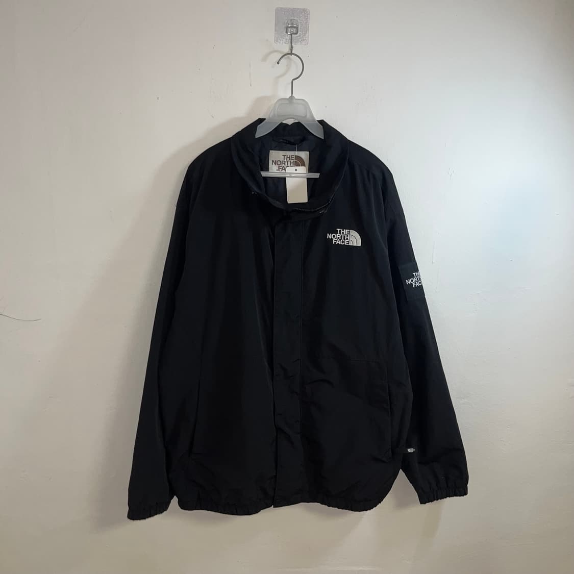 The North Face Nilton Windbreaker 상품이미지4