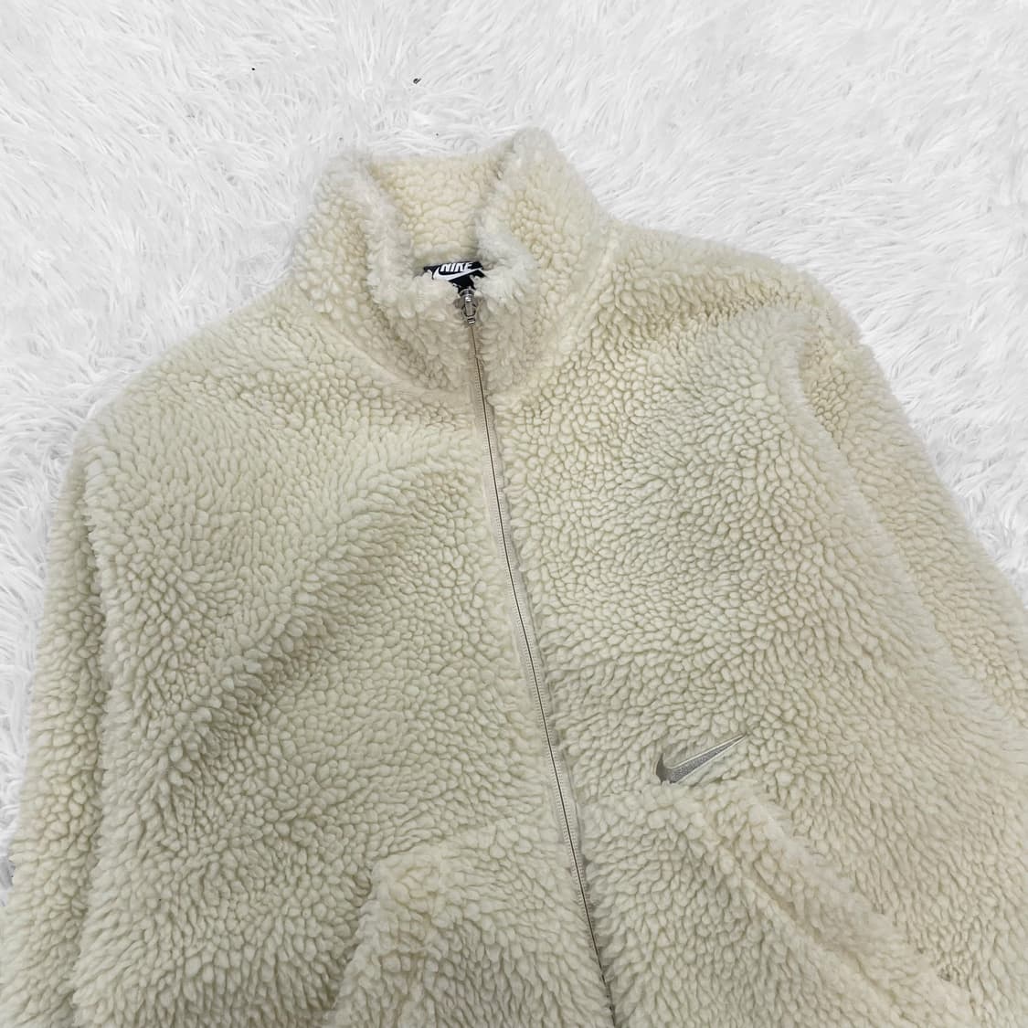 나이키 빅 스우시 셰르파 숏 플리스 자켓 아이보리 상품이미지4