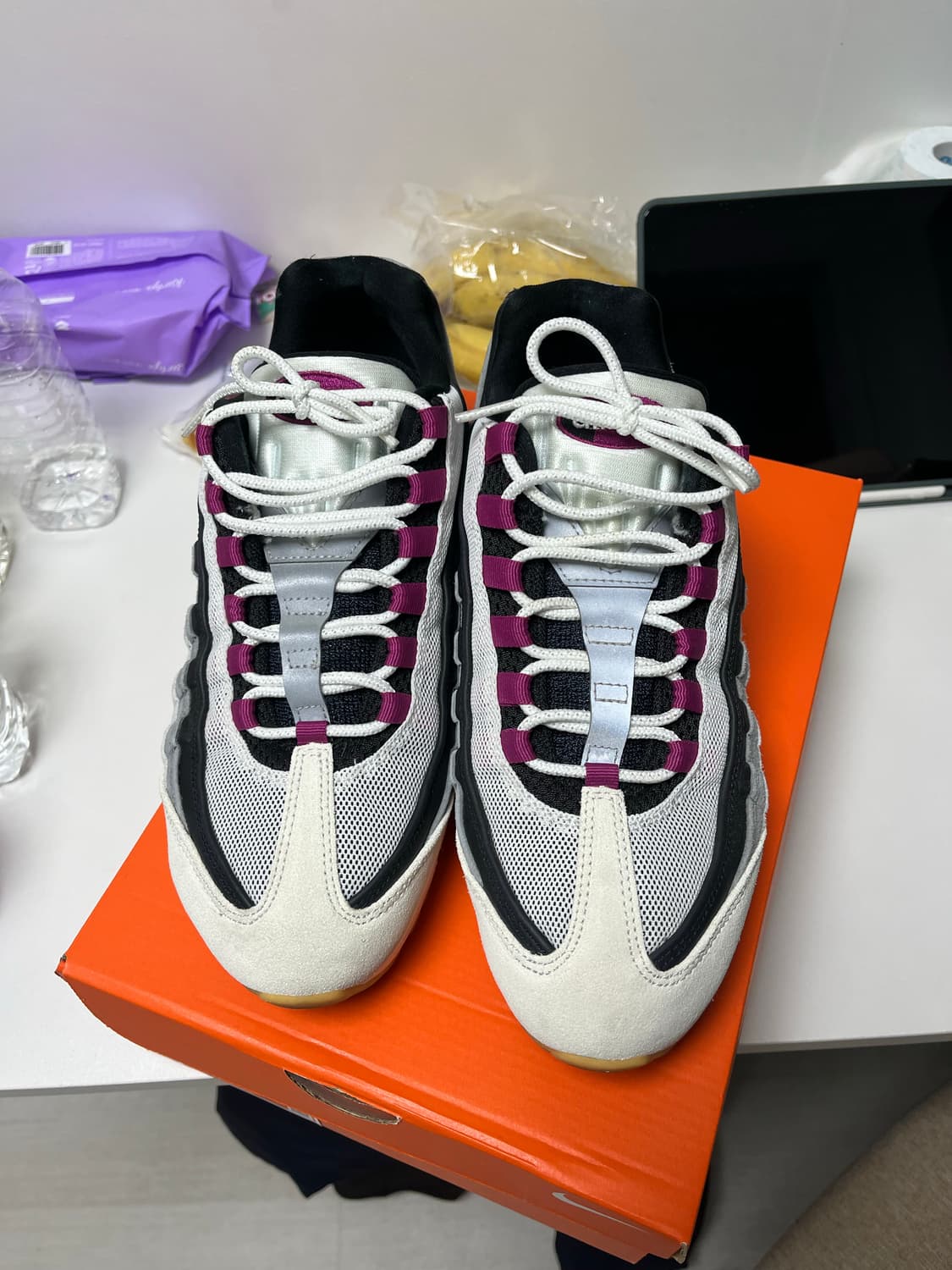 [275]나이키sb 에어맥스95 서밋화이트 상품이미지1