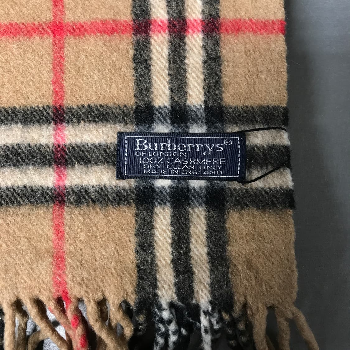 버버리 정품 캐시미어 머플러 베이지 상품이미지4