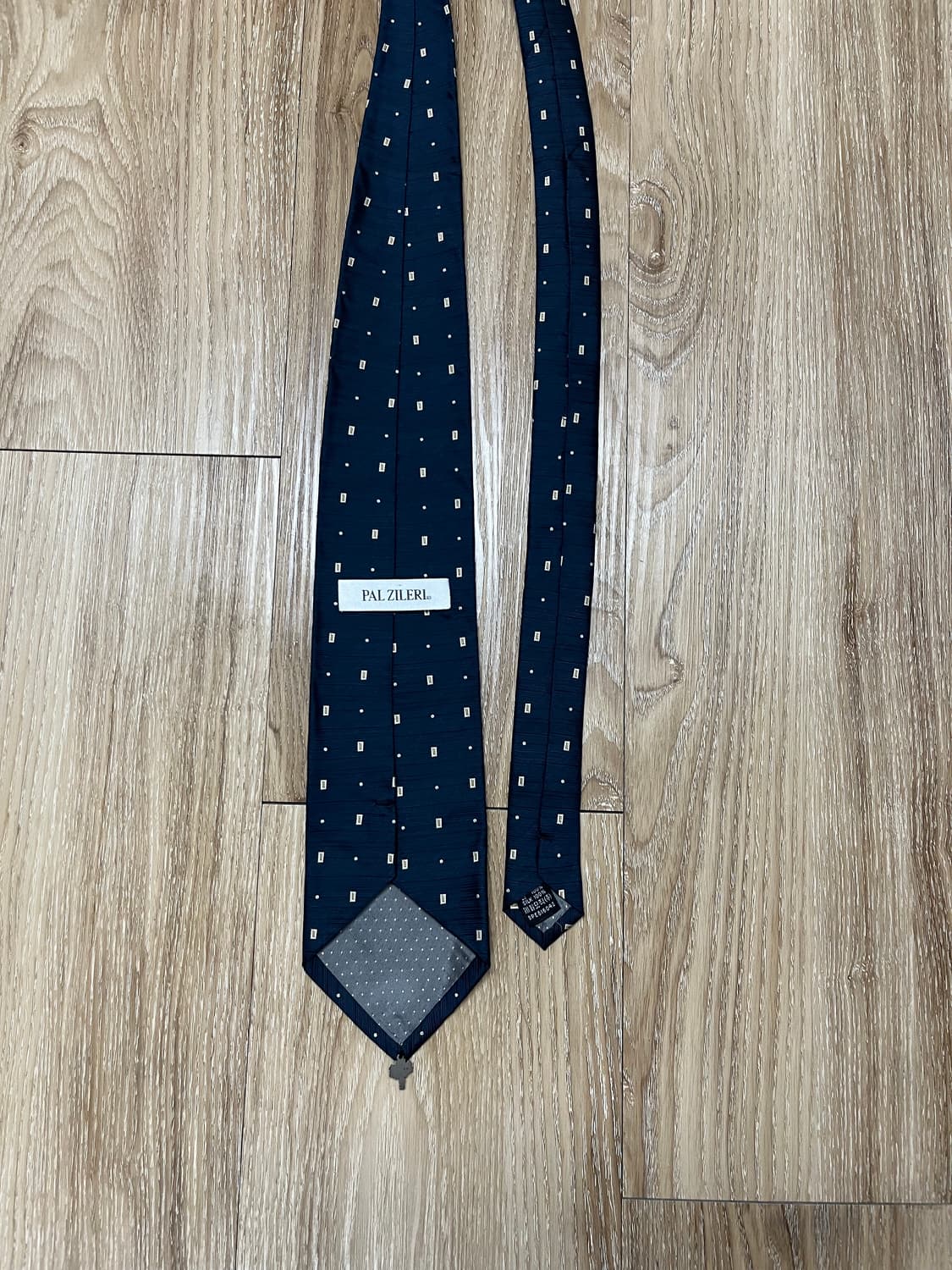 빨질레리 넥타이 상품이미지1