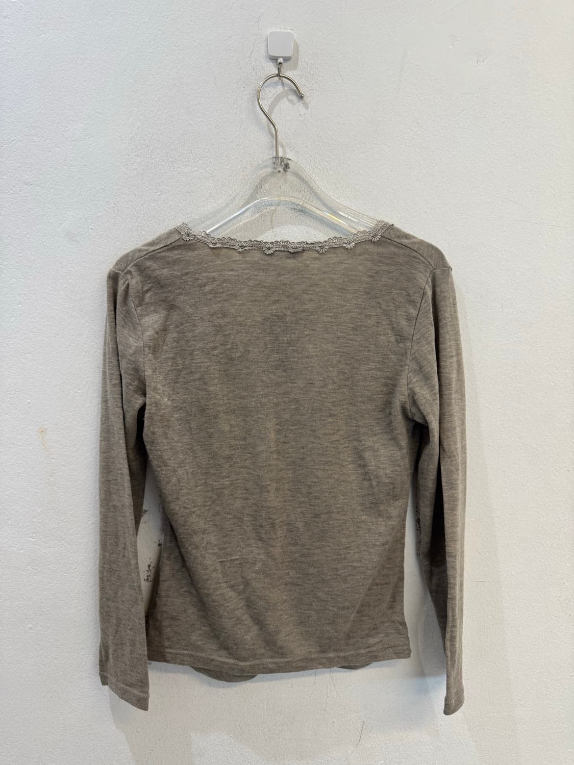 Lune moire beige V-neck lace cardigan  상품이미지2