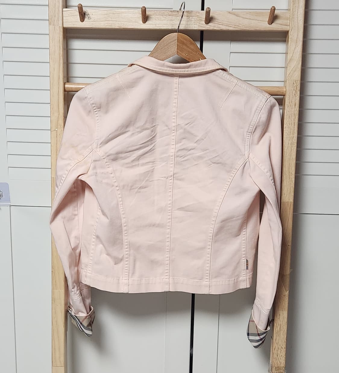 버버리 딸기우유 블레이져 체크 크롭 자켓 상품이미지4