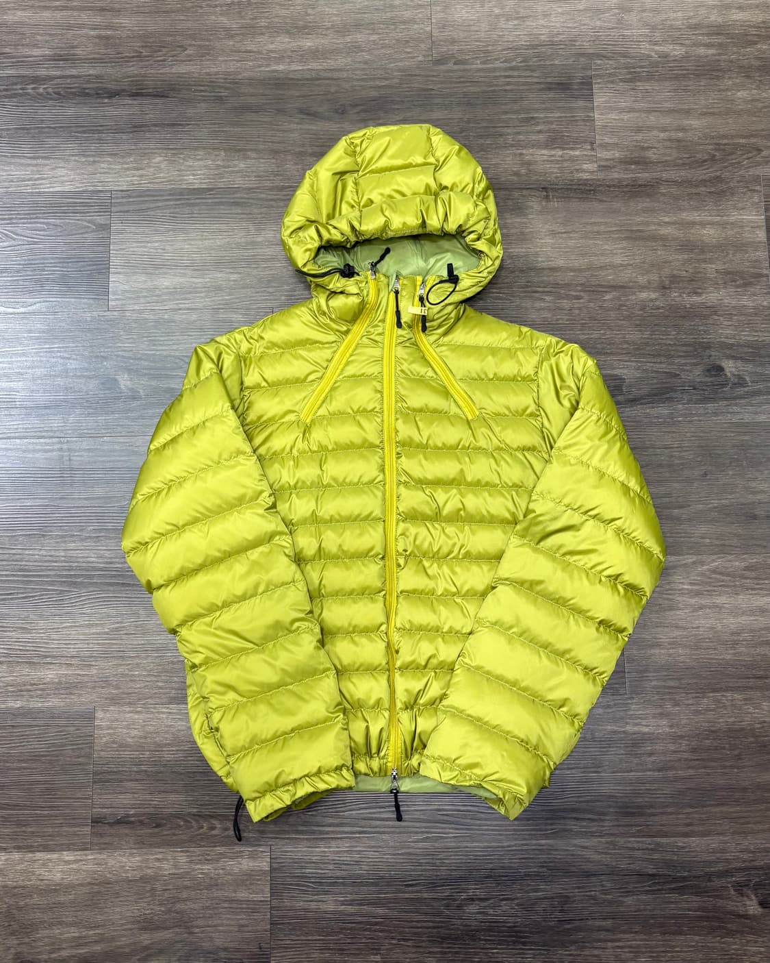 덕다운 경량패딩 (M size) 상품이미지1