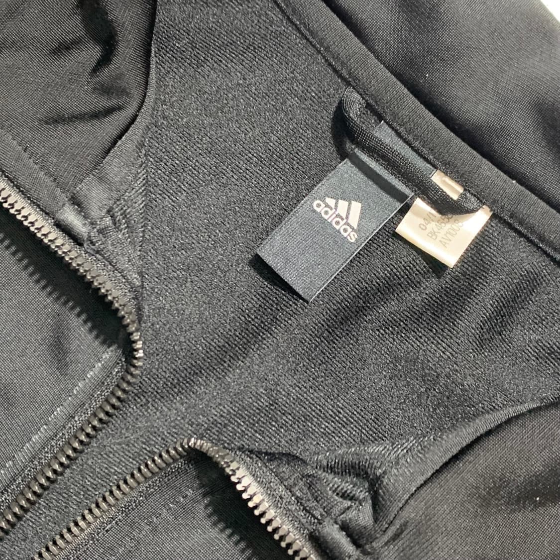 아디다스 퍼포먼스 블랙 트랙탑  상품이미지3