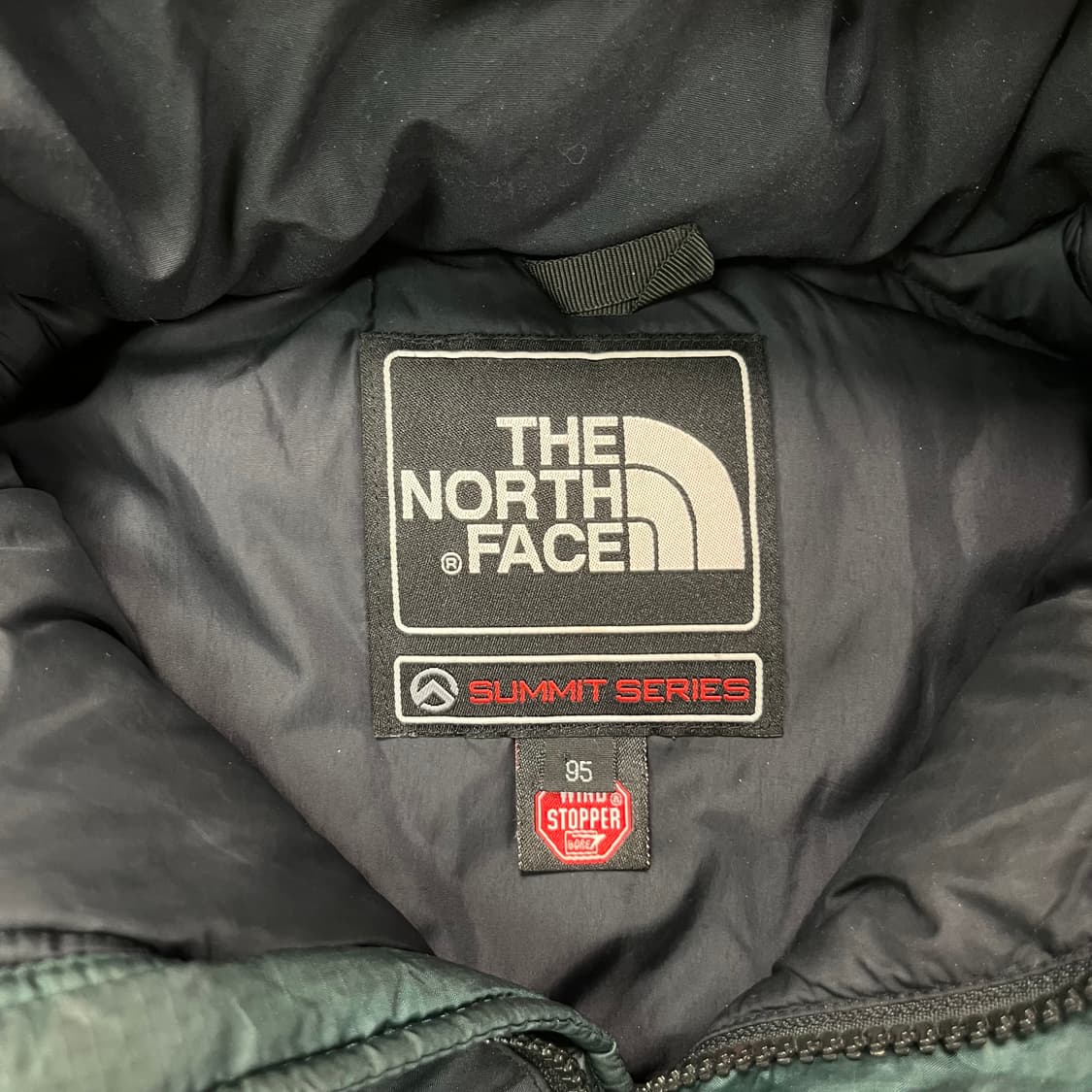 100 노스페이스 윈드스토퍼 700 드롭 마운팅 패딩 상품이미지2