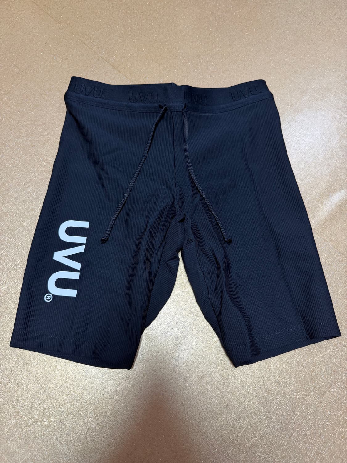 [M] UVU 하프타이즈 1.0 블랙 새상품 상품이미지1