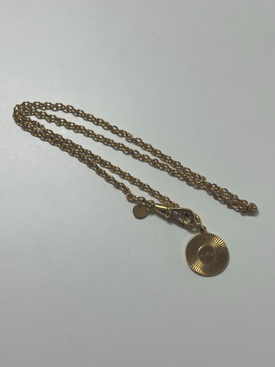 아페쎄 골드 펜던트 목걸이 상품이미지2