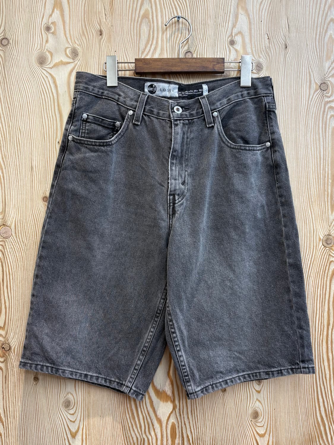 리바이스 실버탭 루즈 쇼츠 상품이미지1