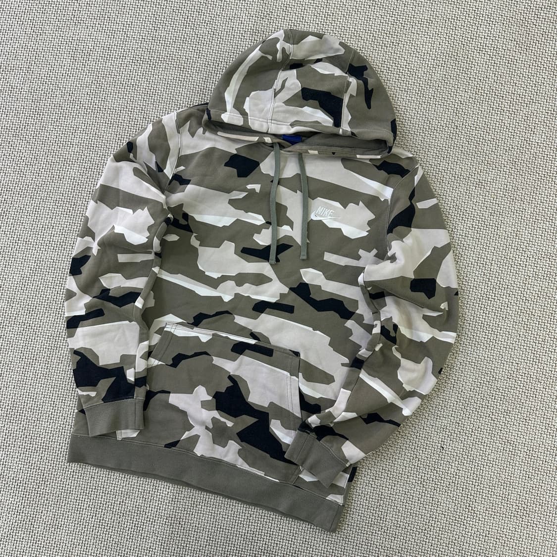 L 나이키 카모플라주 후드 티셔츠 0423D 상품이미지1