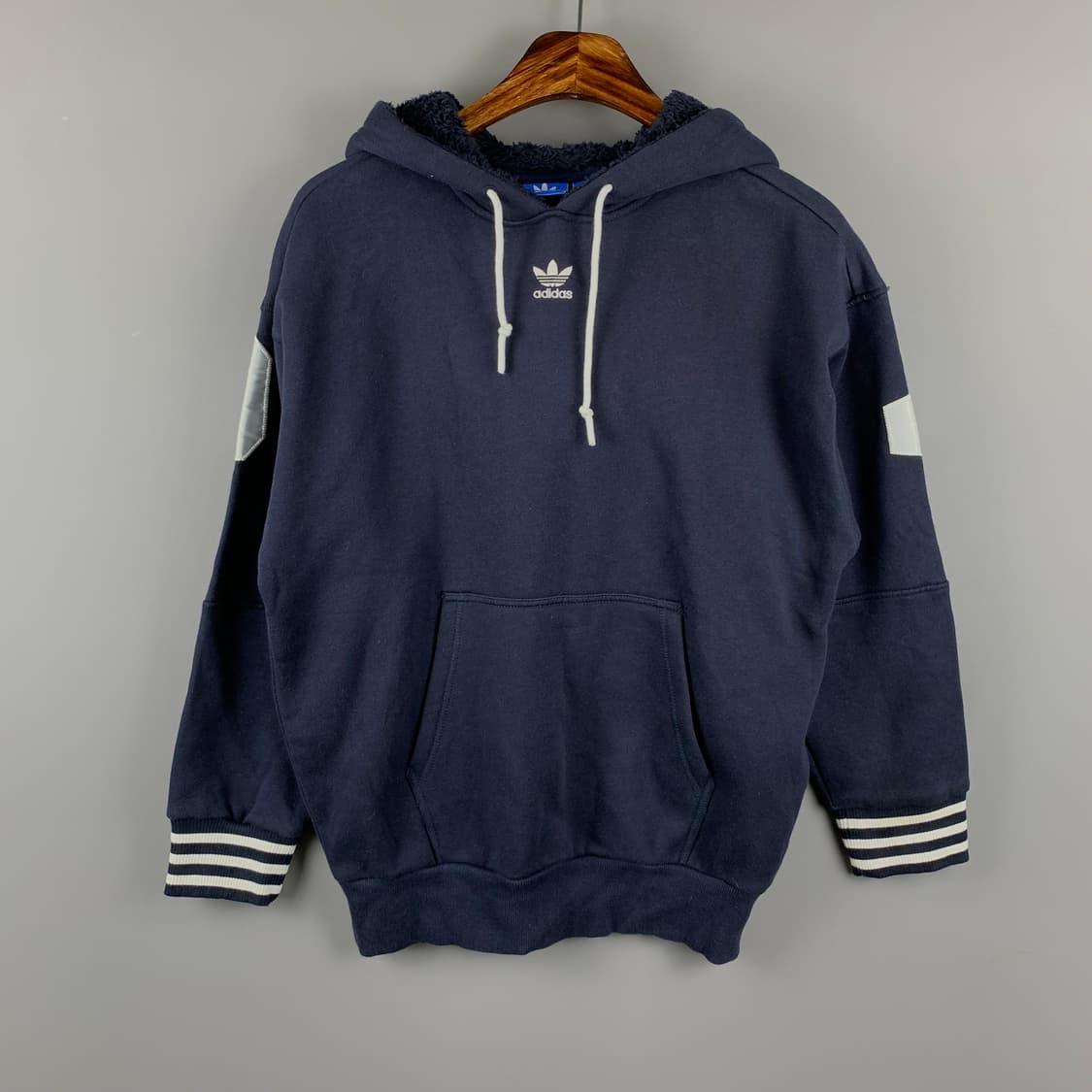 아디다스 백로고 블랙 후드티 상품이미지3