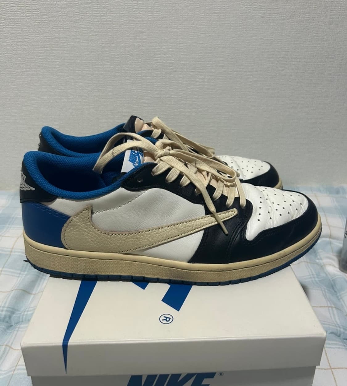 나이키 트래비스 스캇  상품이미지2