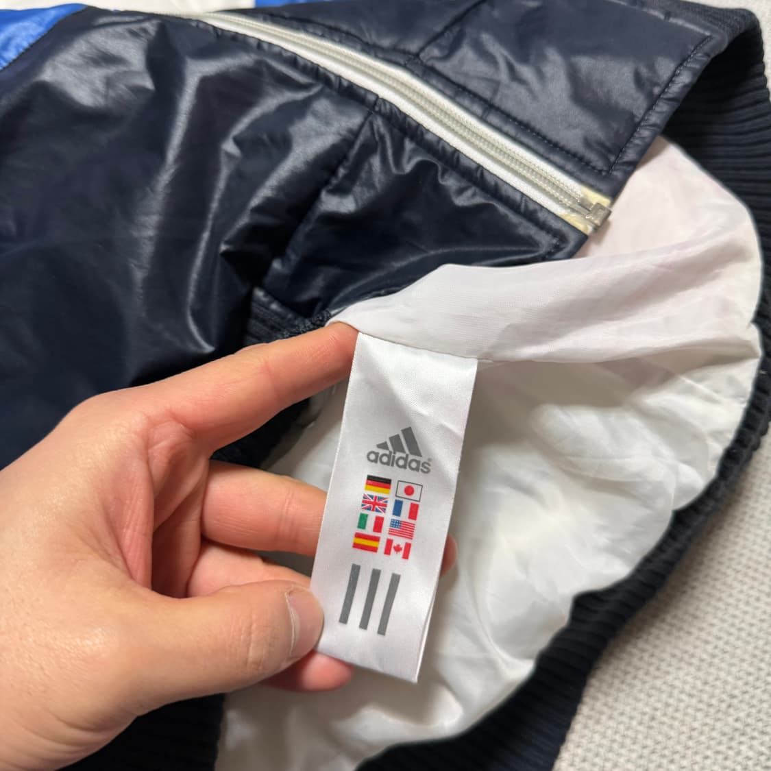 아디다스 올드스쿨 패딩자켓 상품이미지3