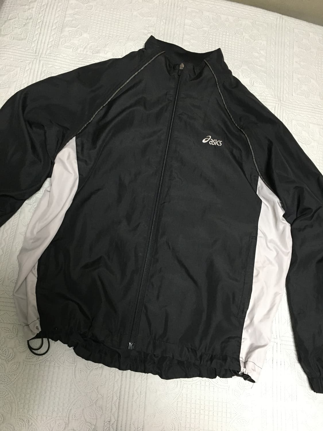 아식스  올드스쿨 바람막이 자켓 상품이미지1