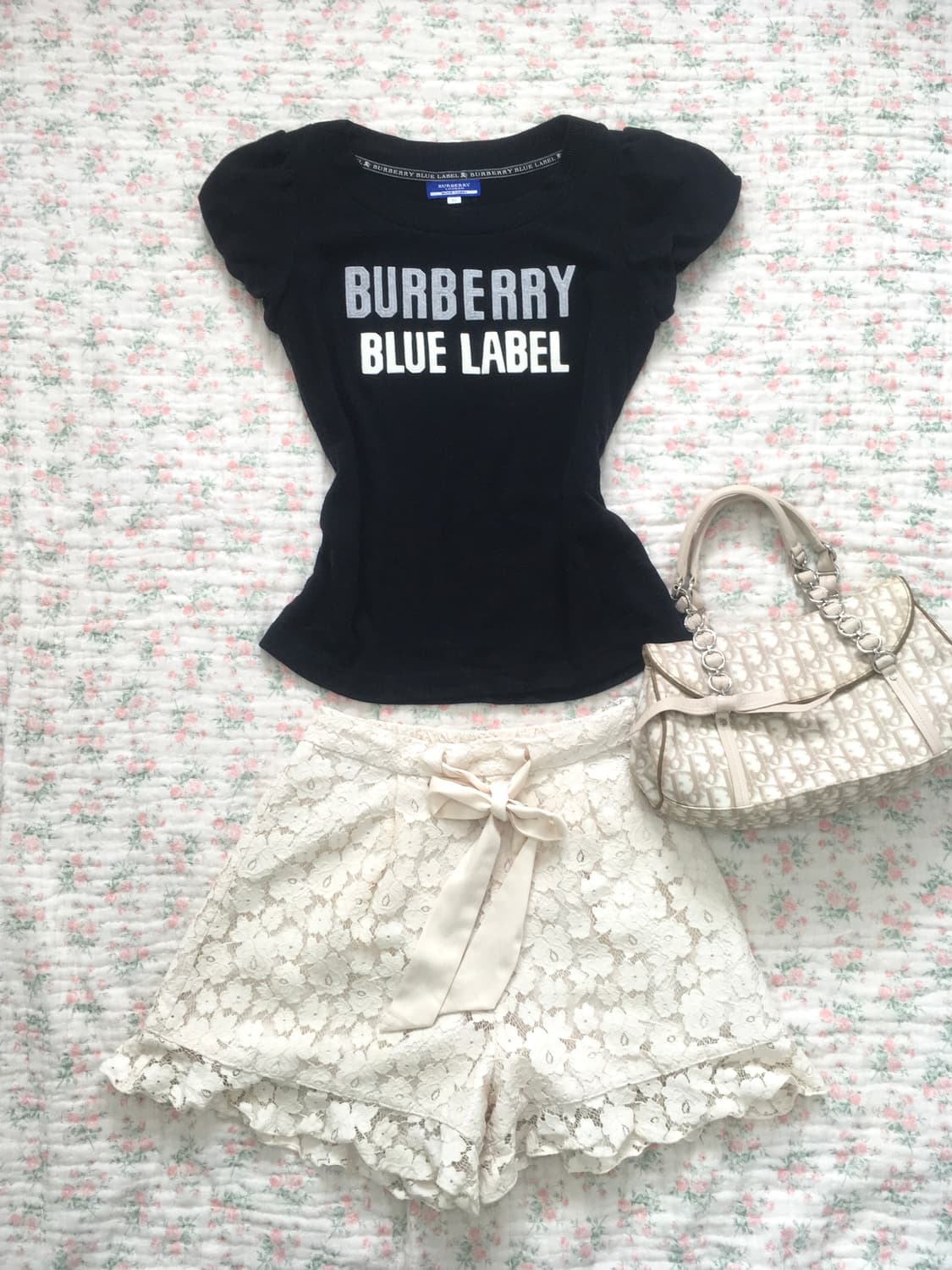 버버리 블루라벨 블랙 퍼프 반팔 상품이미지5