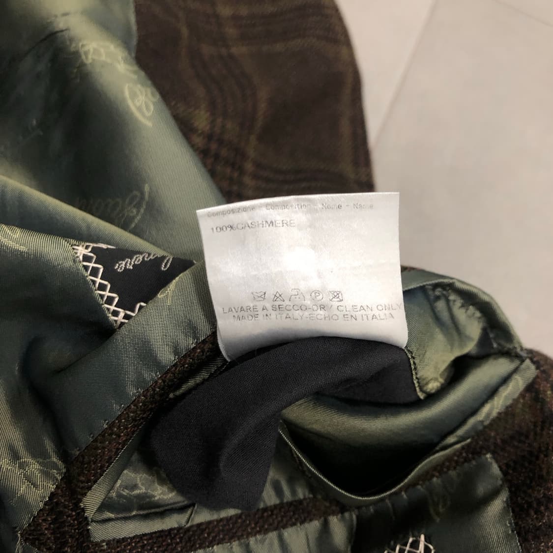 브리오니 캐시미어100 이태리 체크 자켓 40 상품이미지5