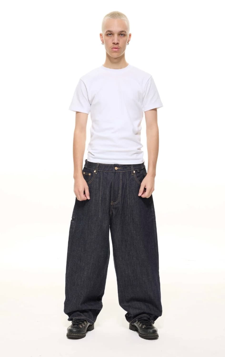 Sweats collective denim baggy jeans 상품이미지3