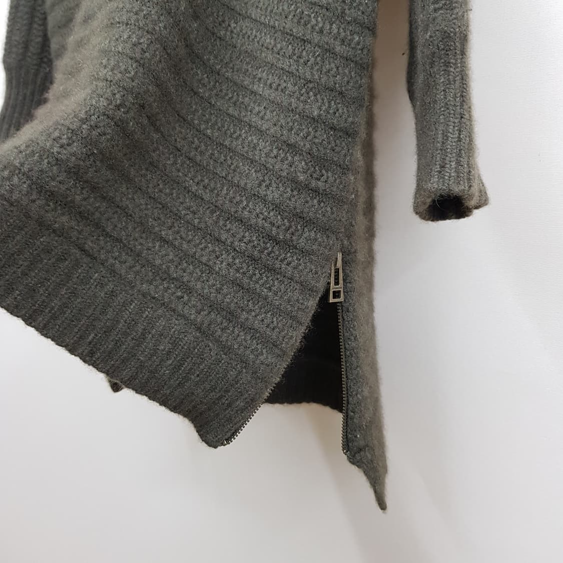 쟈딕앤볼테르 캐시미어100 니트 롱 풀오버 Free사이즈 상품이미지4