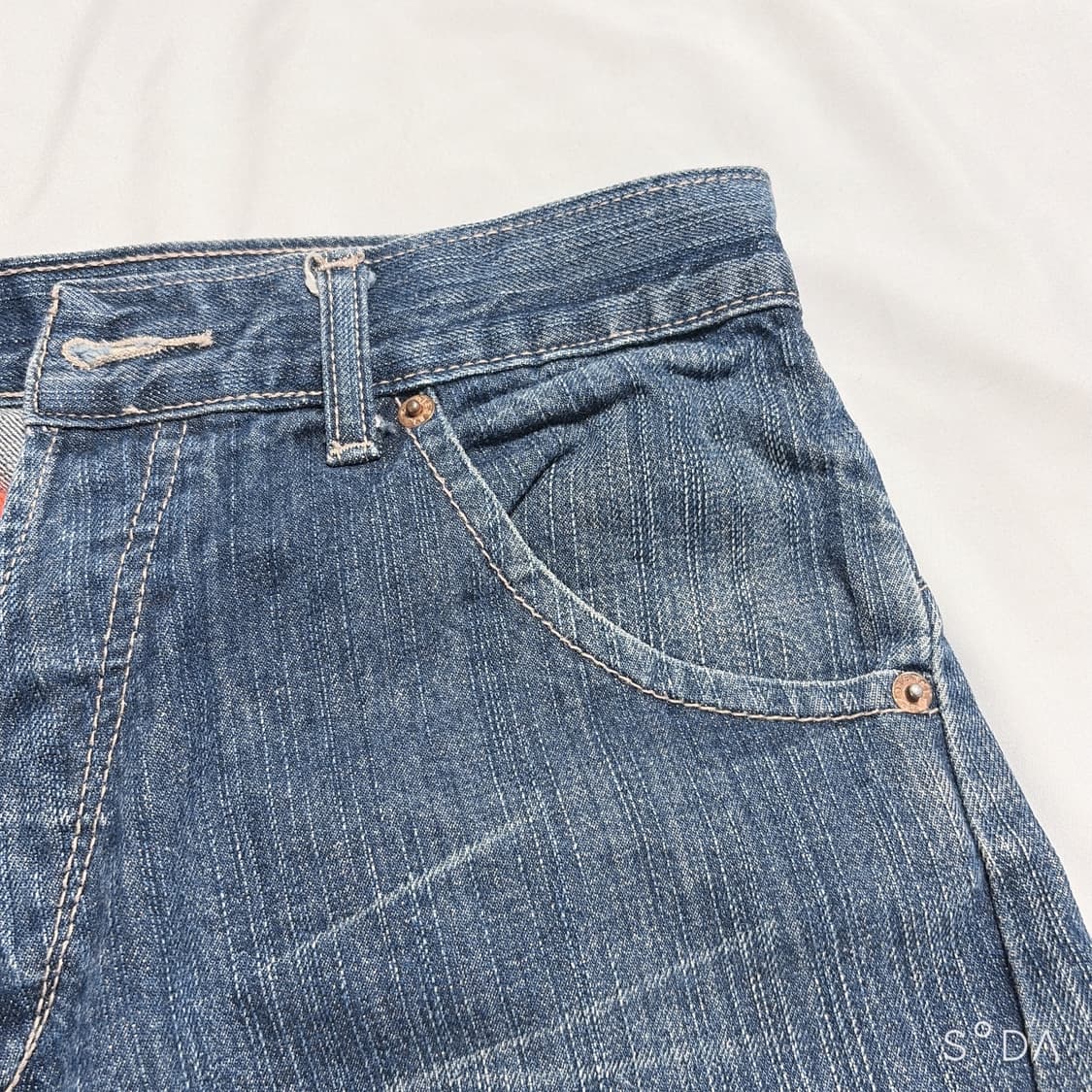 디젤 인더스트리 커브드 데님팬츠 34 상품이미지6