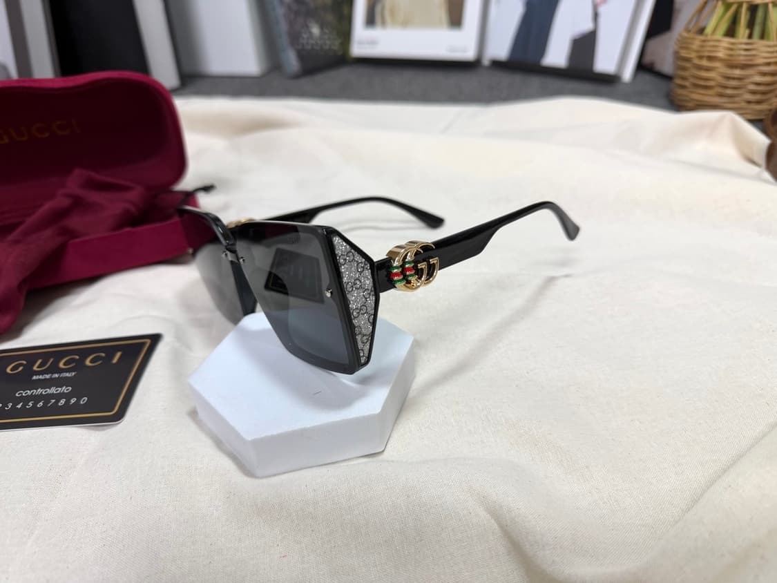 구찌 크리스탈 실버 GG로고 선글라스 상품이미지10