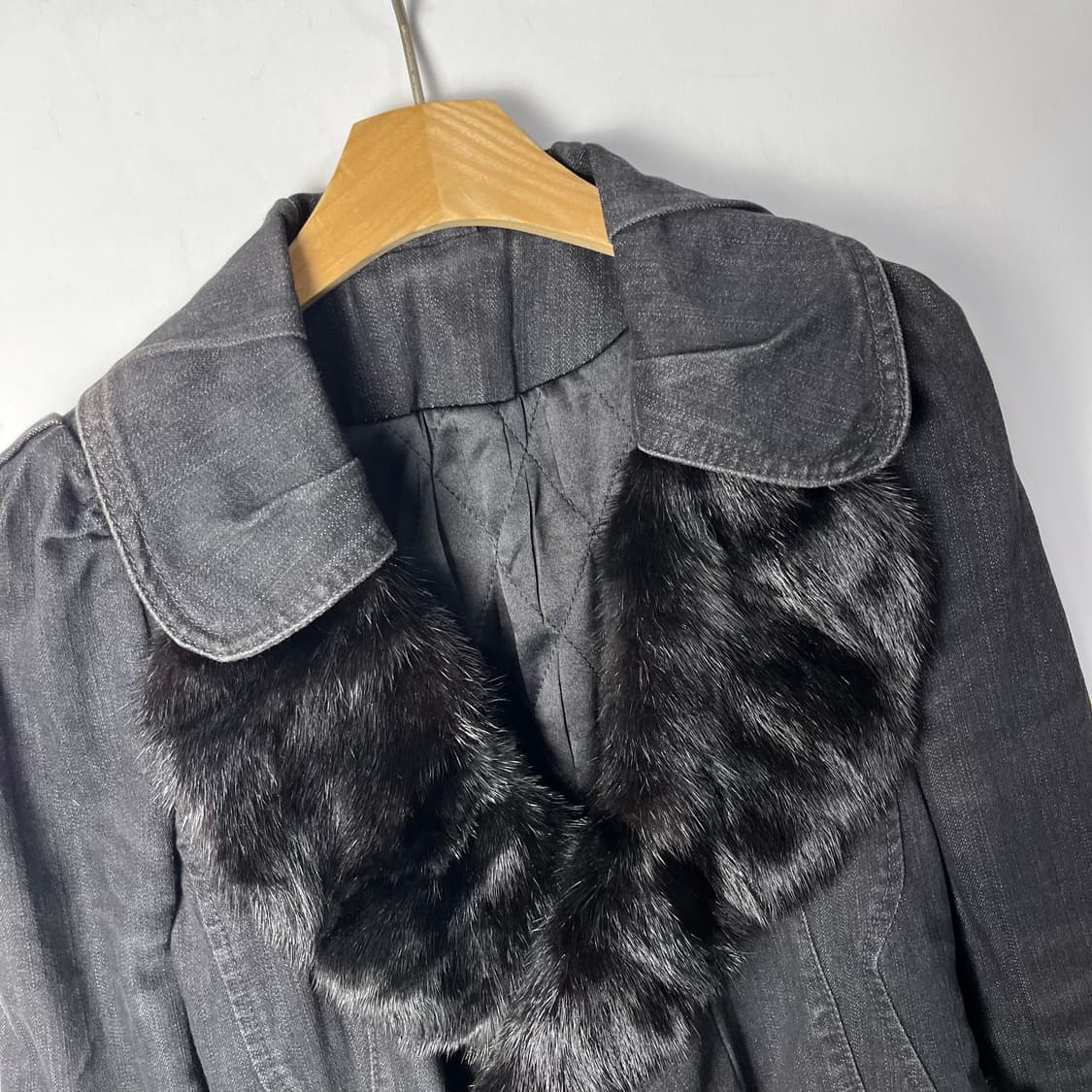 [VTG] 데님 앤 밍크퍼 드레이프 자켓 상품이미지3