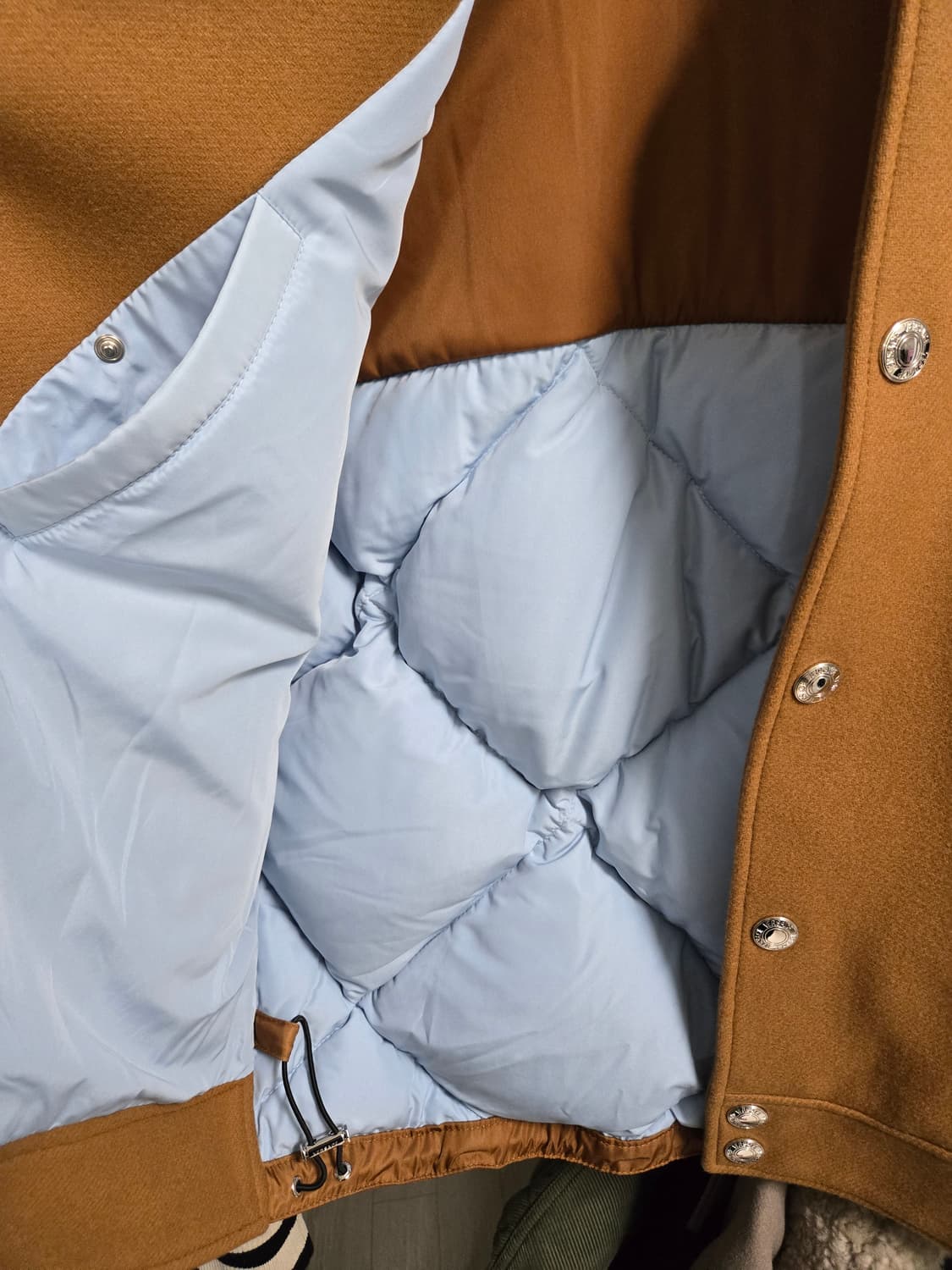 베르사체 23FW 울가죽 바시티 패디드 자켓 52사이즈 상품이미지6