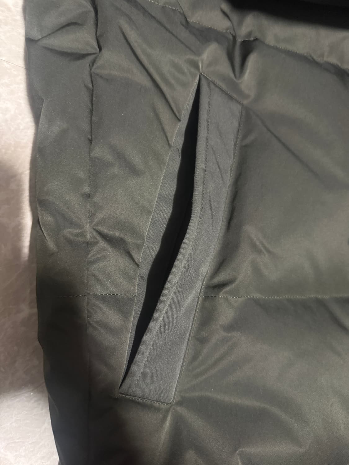 L사이즈 유니클로 질샌더 패딩 올리브 상품이미지5