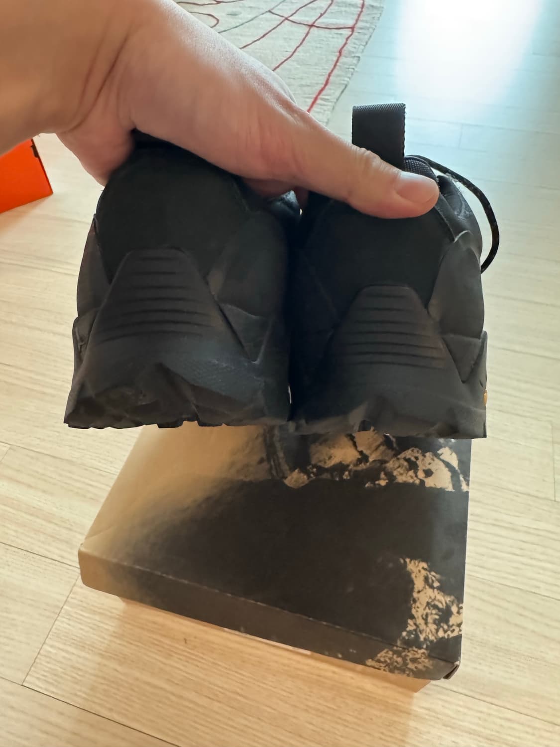 로아 카타리나 블랙 285 상품이미지3