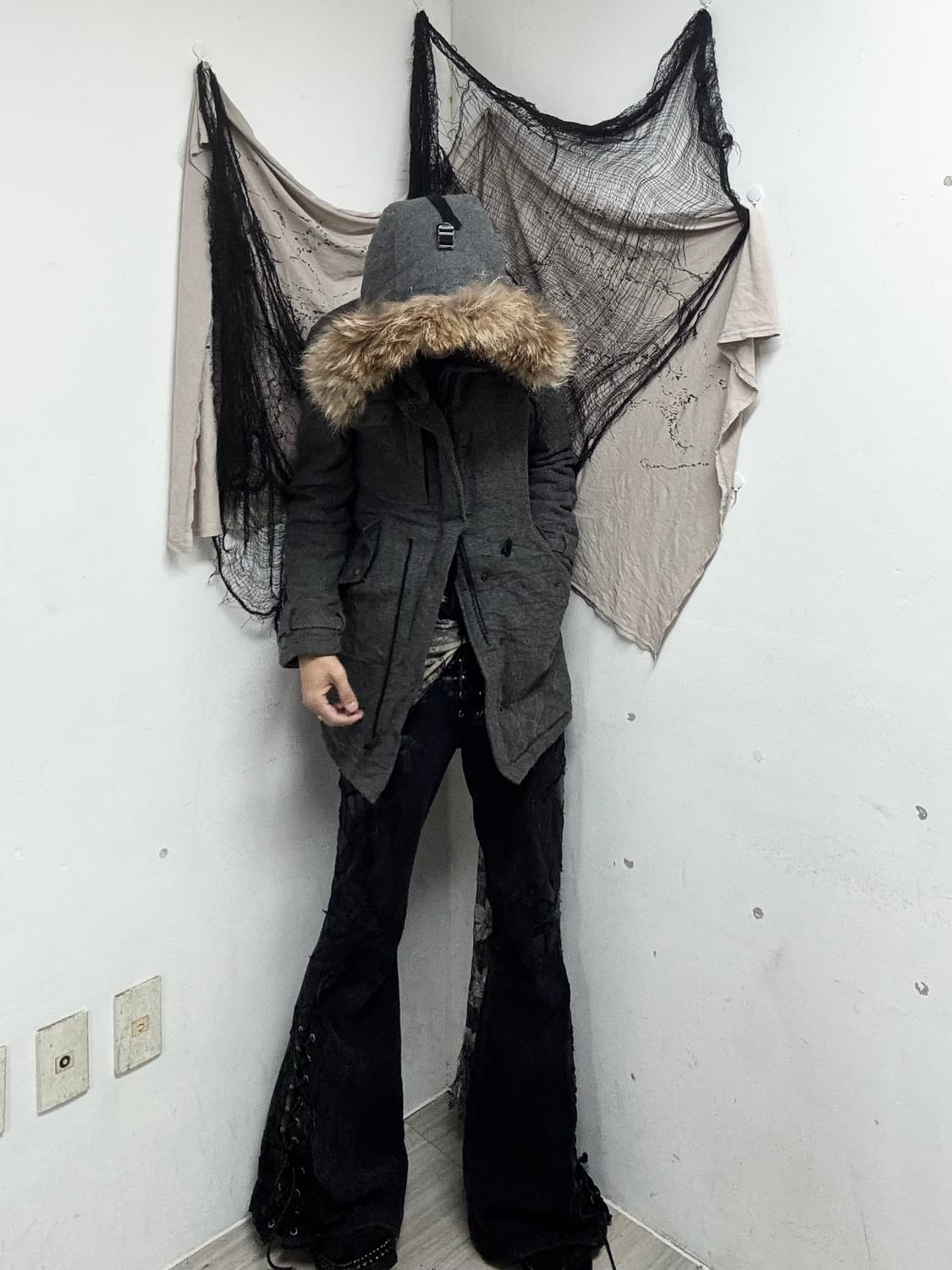 Y2K Grey Fur Parka 상품이미지2