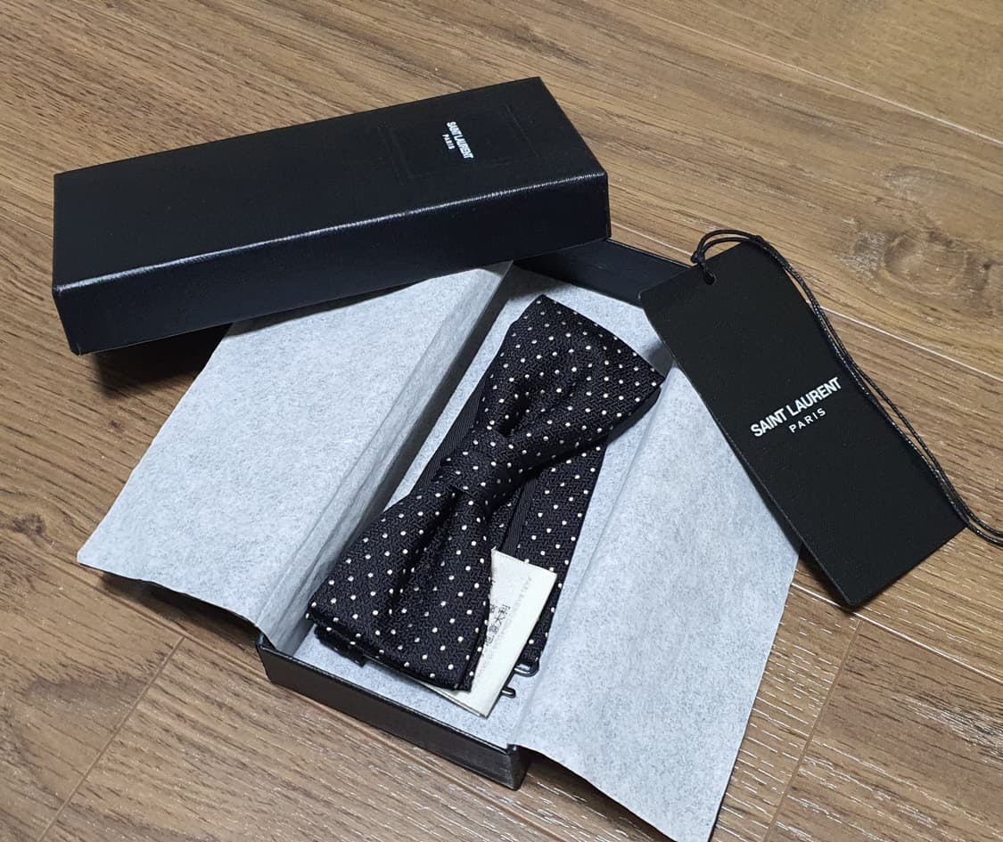 생로랑 16ss 서프시즌 폴카도트 보타이 상품이미지8