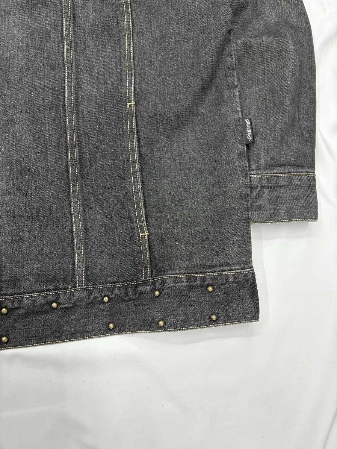 MAJAH FLAVAH 마자플라마 스터드 디테일 블랙 데님 자켓 상품이미지7