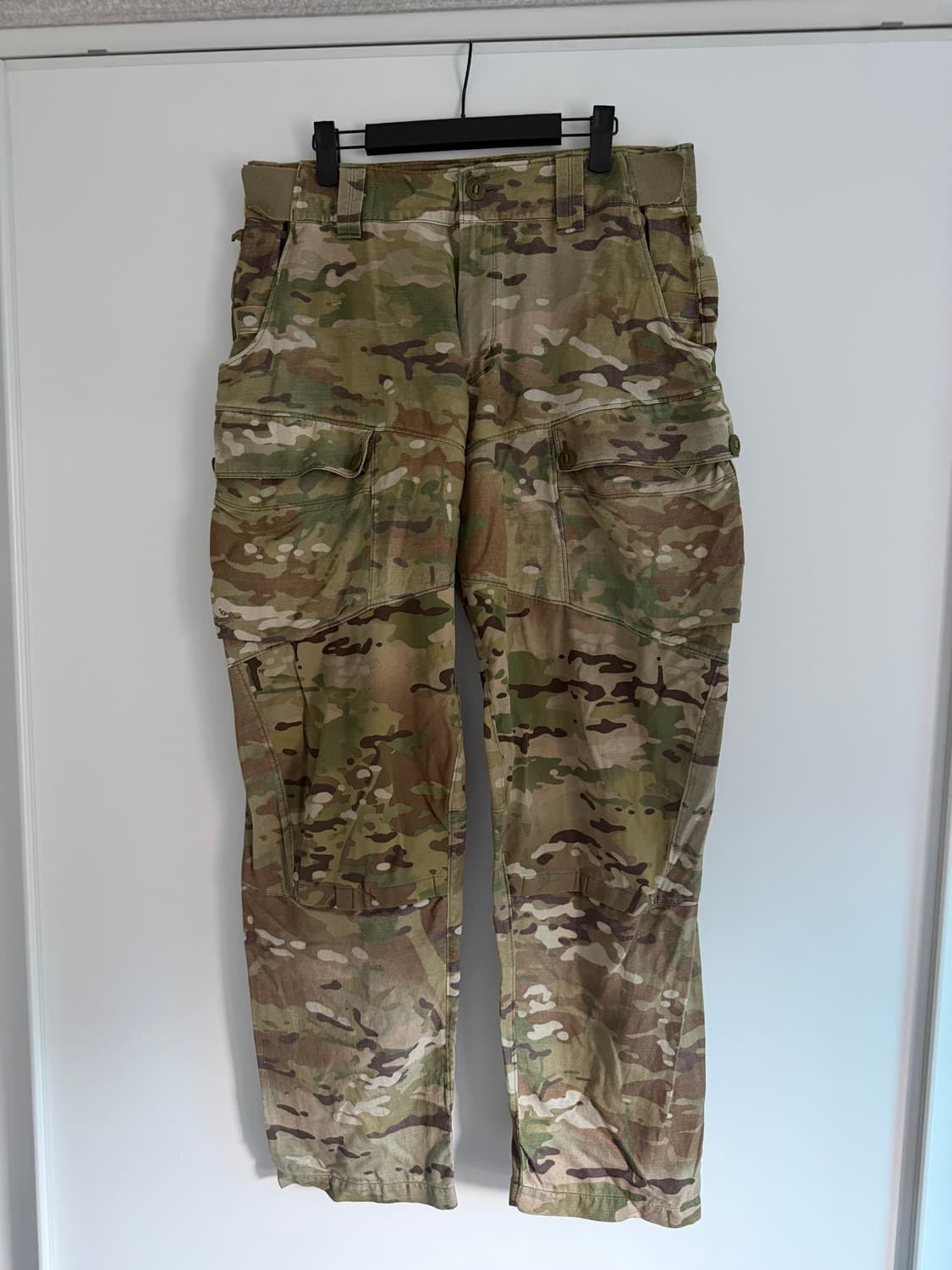 [L] 아크테릭스 리프 어썰트 팬츠 멀티캠 상품이미지1