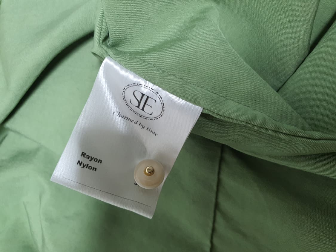 시엔느 빈티지 셔링 버튼 블라우스 s~m 상품이미지5