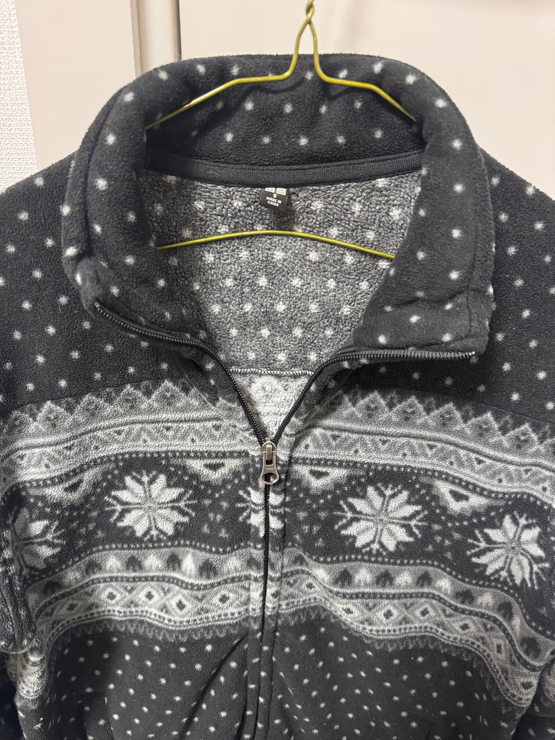 유니클로 노르딕 도트 플리스 집업 상품이미지3