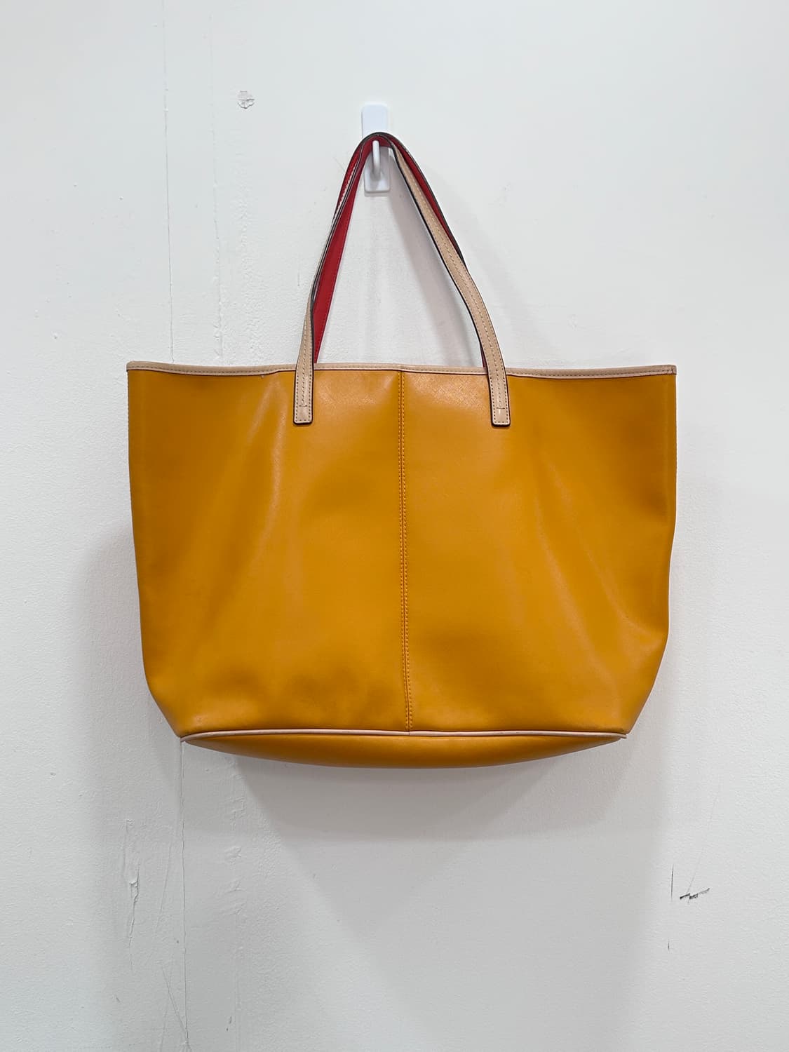 코치 Coach 사피아노 레더 쇼퍼백 숄더백 토트백 키링 머스터드 컬러 상품이미지4