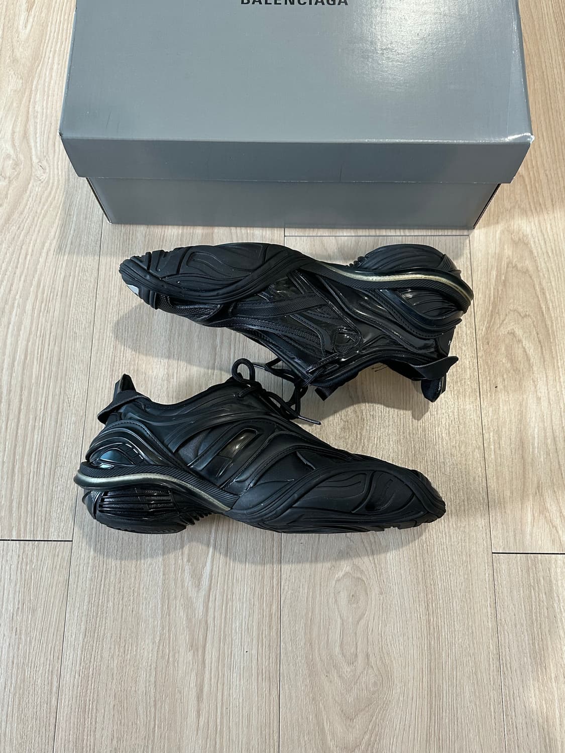 발렌시아가 타이렉스 슈즈 41 상품이미지2